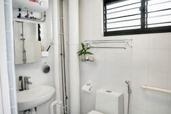 Blk 240 Serangoon Avenue 2 (Serangoon), HDB 4 Rooms #555445741